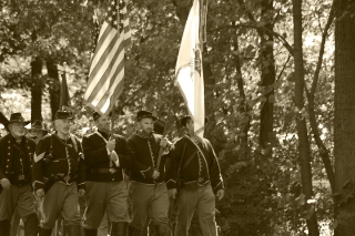 Cavalry leads the President in the parade